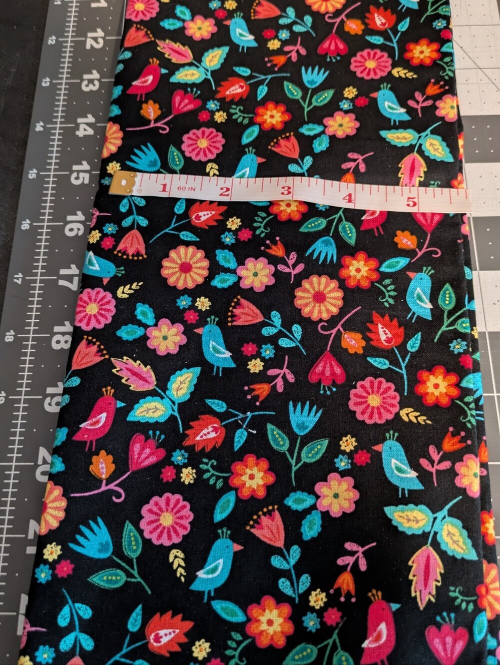 Waverly Inspirations Cotton Fabric 38" X 44"